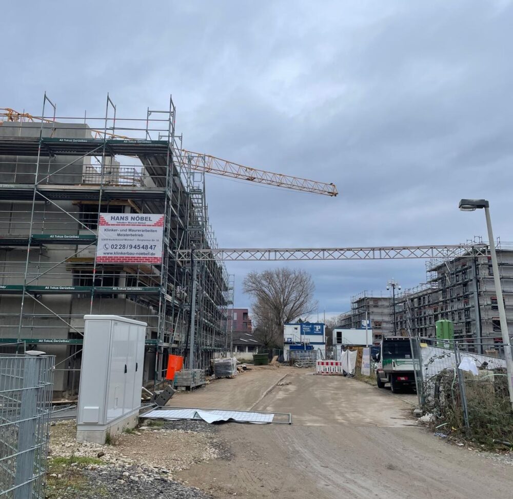 WhatsApp Image 2025-03-28 at 22.12.48 (3)