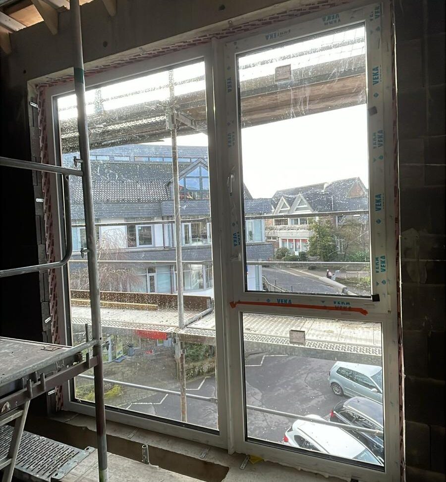 WhatsApp Image 2025-03-28 at 22.14.12 (1)